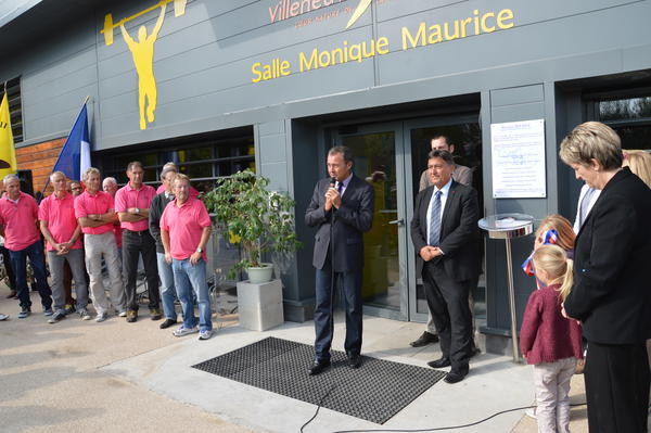 Séquence émotion le week-end dernier à Villeneuve-Loubet lors de l’inauguration du Centre d'entraînement de l'ESVL Muscu-Gym qui s'appelle désormais Salle Monique MAURICE.